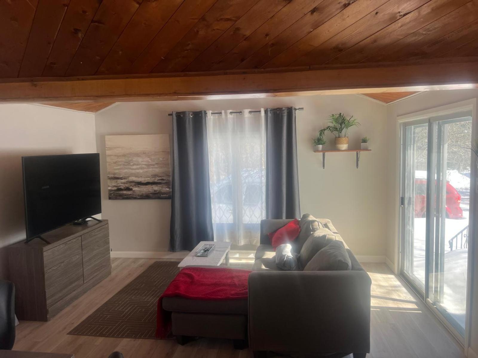 Cozy Chalet Near The Beach Shediac Quarto foto